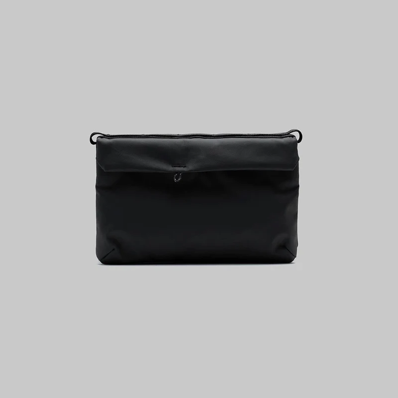 Flat Sacoche Small Black Dry