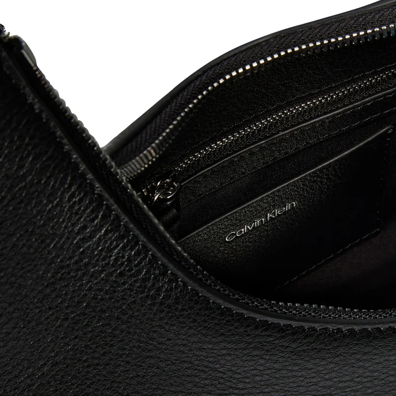 Calvin Klein Slouchy - Bolso de hombro 33.5 cm (black)