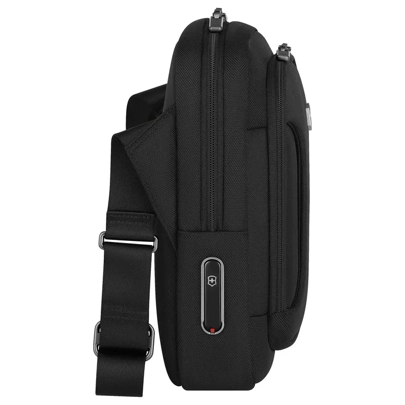 Victorinox Werks Traveler 7.0 - Bolso bandolera 28 cm (negro)