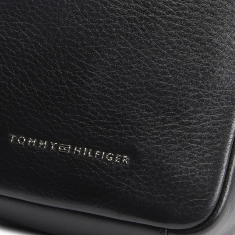 Tommy Hilfiger Bus Mini Reporter - Bolso bandolera 19.5 cm (black)
