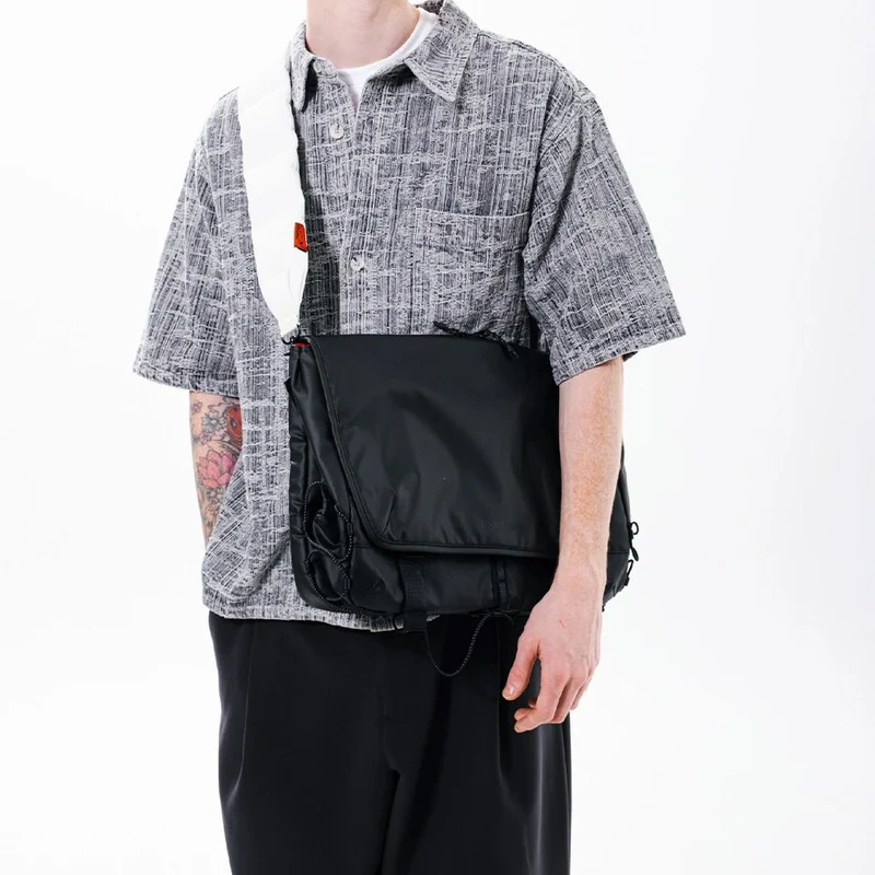 Messenger Sacoche Large Black Dry