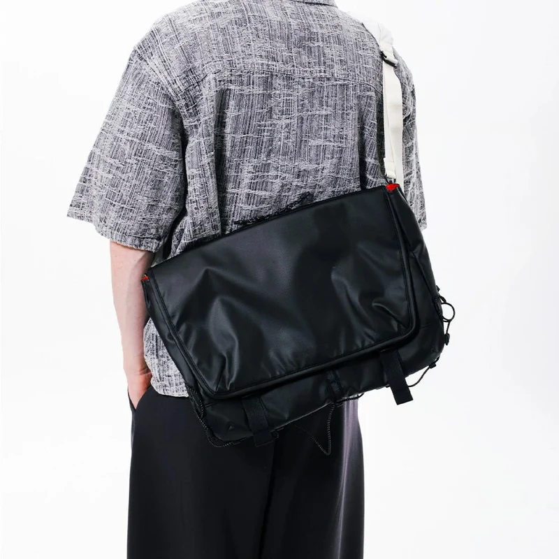 Messenger Sacoche Large Black Dry