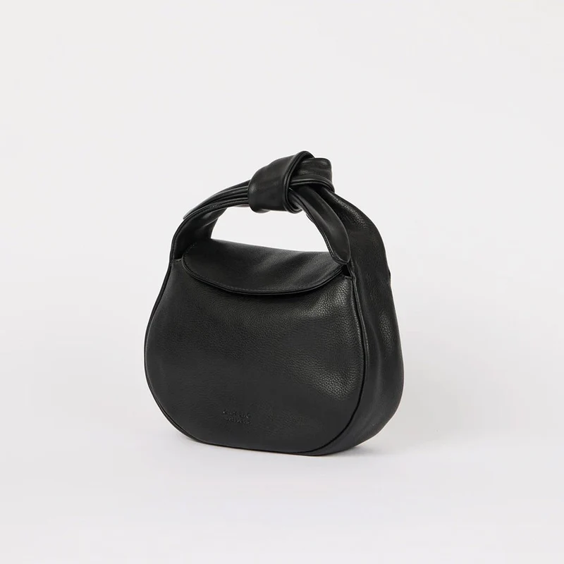 Bolso Coco Croissant Soft Grain Negro