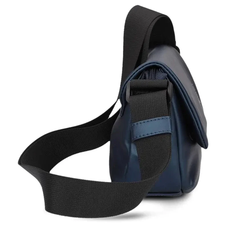 zwei Cargo CA40 - Bolso bandolera 26 cm (metallic-blue)