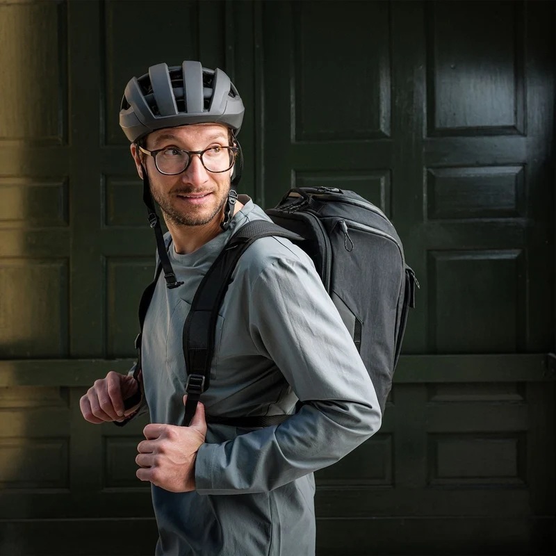 Thule Paramount Hybrid Pannier 26L - Bolsa trasera 16" 51.5 cm (black)