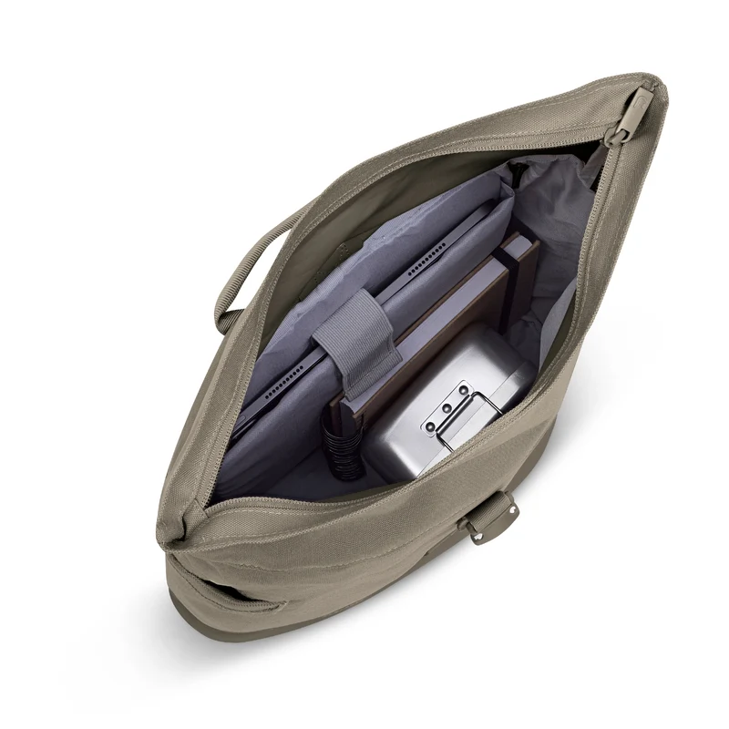 Johnny Urban Luca Small - Mochila con cierre enrollable 36 cm (desert grey)