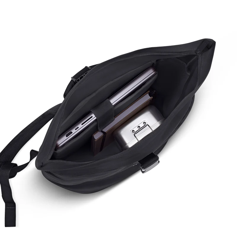 Johnny Urban Luca Medium - Mochila enrollable 42 cm (black)