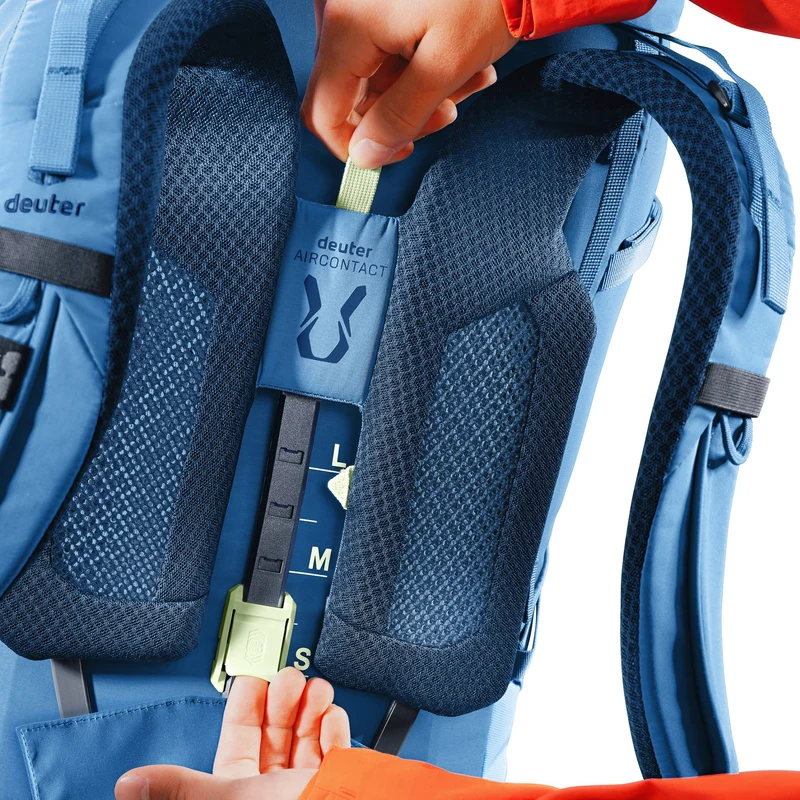 Deuter Aircontact Core 50 + 10 - Mochila de trekking 82 cm (baltic-nightblue)