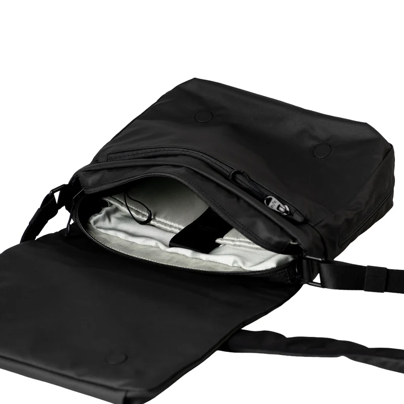 aunts & uncles Aoki RE Lite - Bolso bandolera 28 cm (black)