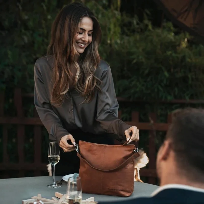 The Chesterfield Brand Jen - Bolso de hombro cuero 25 cm (cognac)