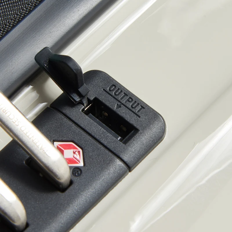 Delsey Paris Shadow 5.0 - Trolley de cabina con 4 ruedas y bolsillo delantero S 55 cm expandible USB (elfenbein)