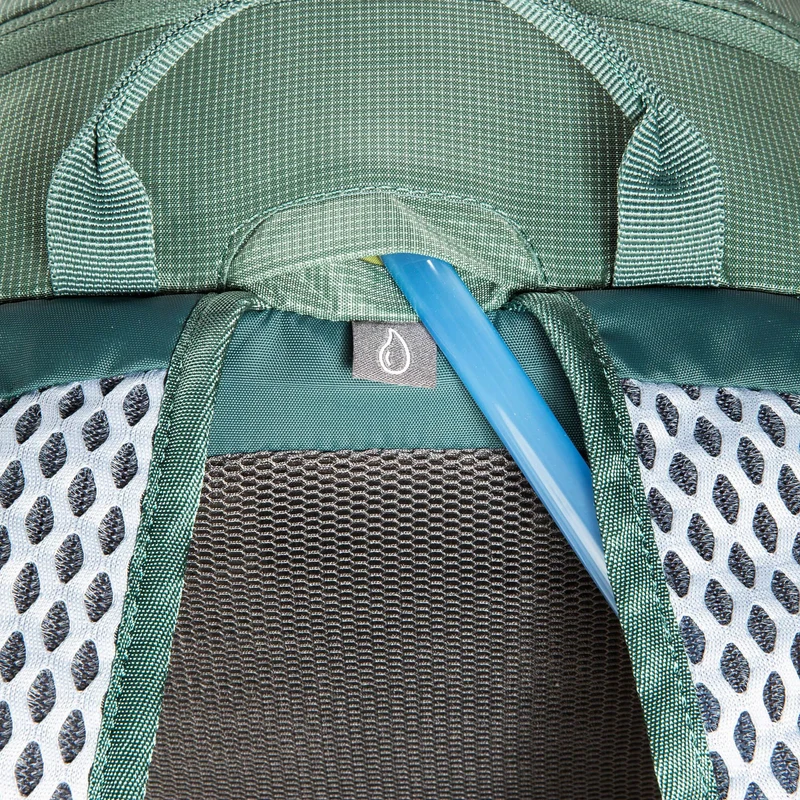 Tatonka Active Pack 15 - Mochila de ciclismo 45 cm (sage green)