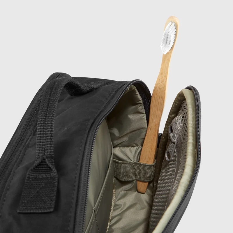 Fjällräven Kånken Toiletry Bag - Neceser 24 cm (black)