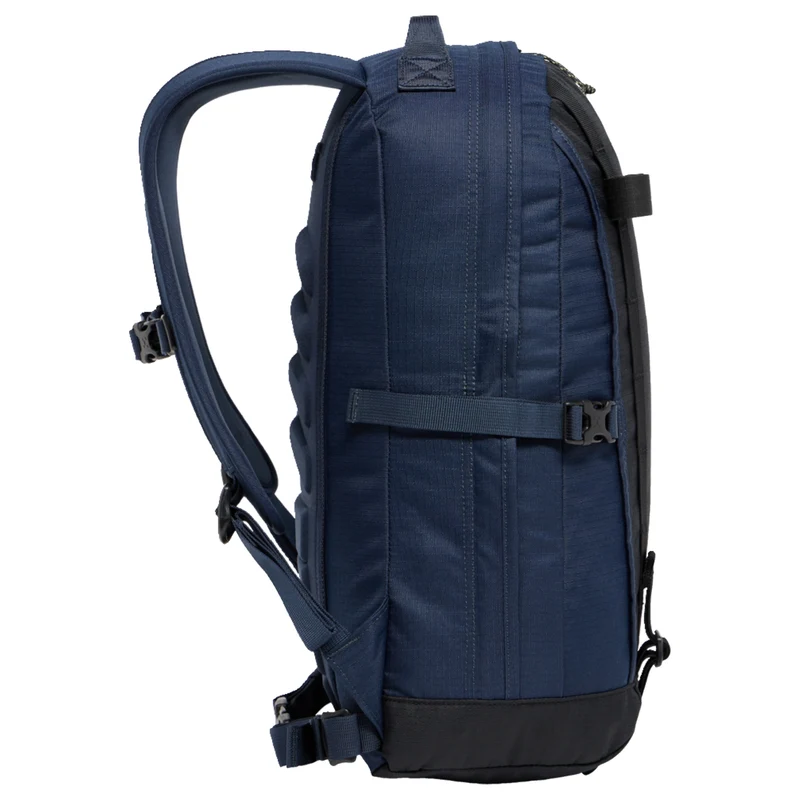 Haglöfs Tight Medium 20 - Mochila 50 cm (true black/tarn blue)