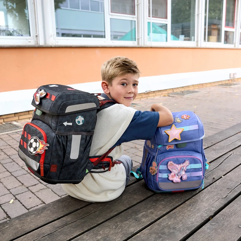 Lässig School Set Light Unique - Set de mochila escolar 6 piezas 960g (foodball deep blue)