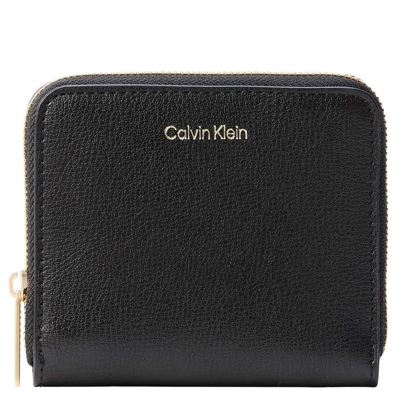 Calvin Klein Foil Logo Square Zip - Cartera 5cc 10.5 cm (desert taupe)