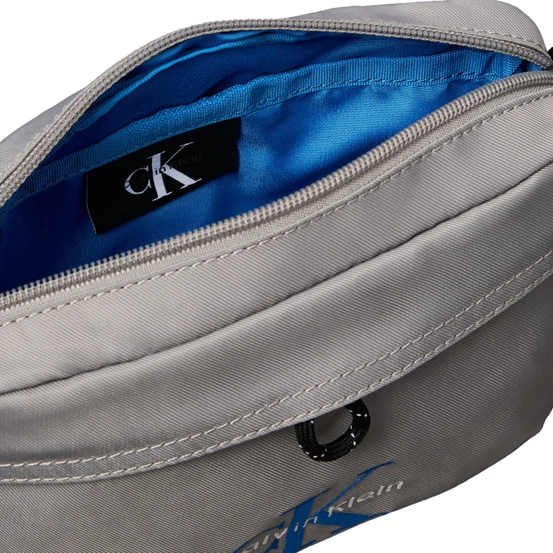 Calvin Klein Bold Camera Bag - Bolso bandolera (cloudburst)