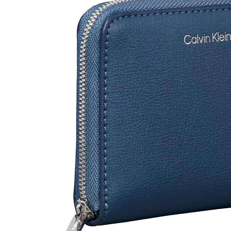 Calvin Klein Foil Logo Square Zip - Cartera 5cc 10.5 cm (key largo)