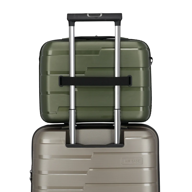 Travelite Air Base - Neceser 34 cm (olive)