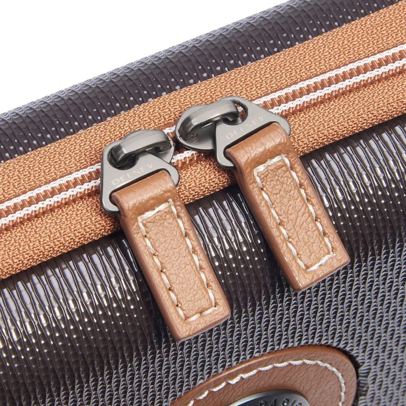 Delsey Paris Chatelet Air 2.0 Clutch - Bolso bandolera 18 cm (braun)