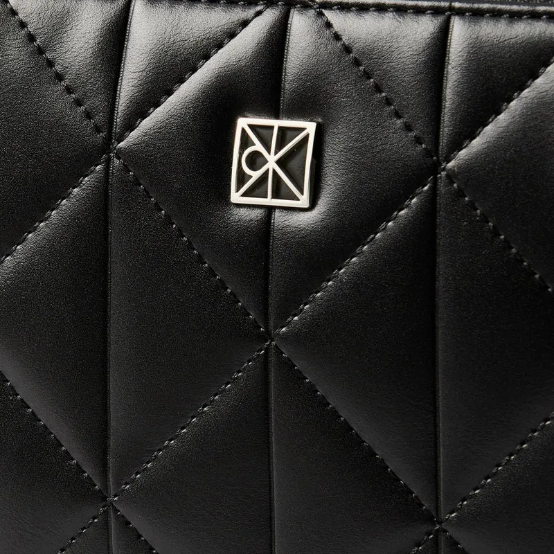 Calvin Klein Quilted Emblem - Bolso bandolera 18 cm (black)