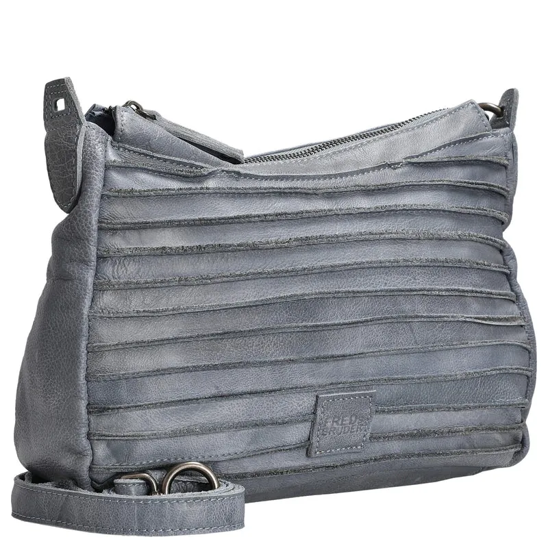 FREDsBRUDER Riffel Likely - Bandolera 38 cm (color: azul cielo)