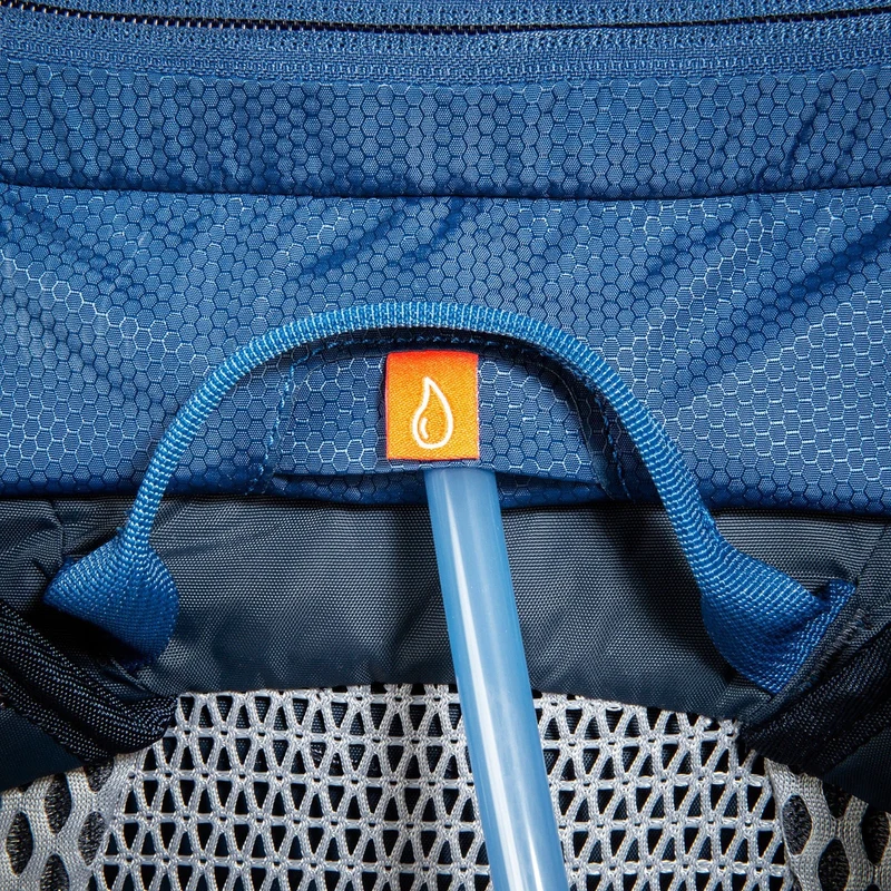 Tatonka Hike Pack 32 - Mochila de senderismo 57 cm (darker blue)