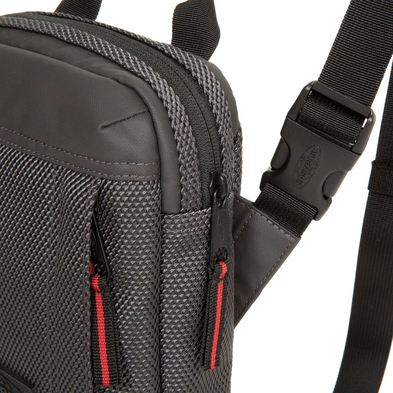 Eastpak selection The One CNNCT - Bolso de hombro 23 cm (cnnct coat)