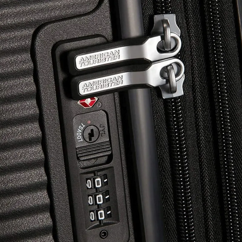 American Tourister Soundbox - Trolley de cabina de 4 ruedas 55 cm expandible (schwarz)