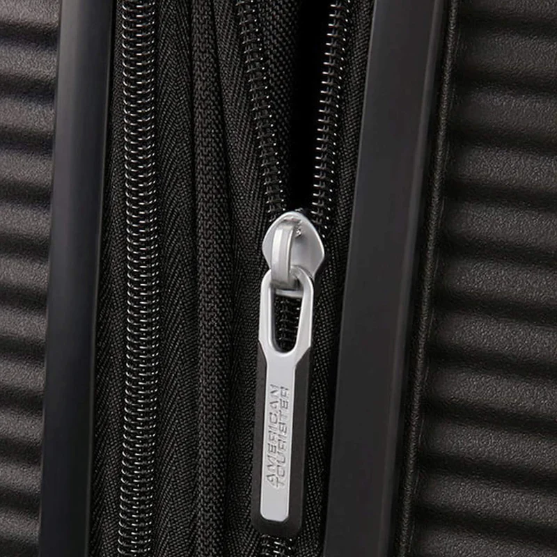 American Tourister Soundbox - Trolley de cabina de 4 ruedas 55 cm expandible (schwarz)