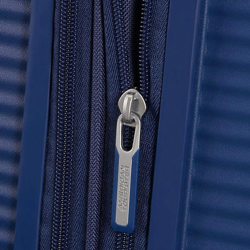American Tourister Soundbox - Trolley de cabina con 4 ruedas 55 cm expandible (blau)