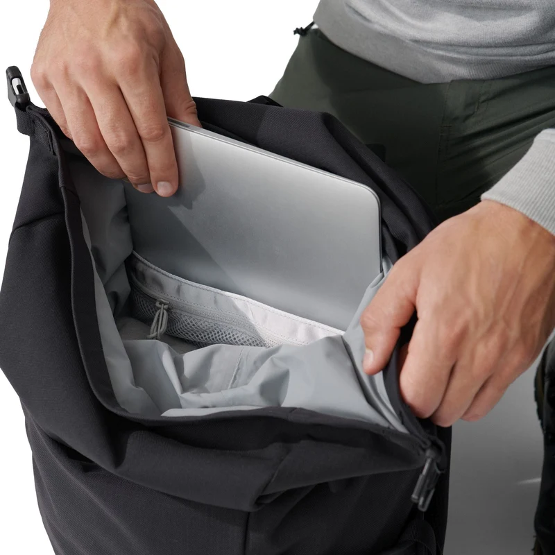 Fjällräven Ulvö Rolltop 30 - Mochila 15" 49 cm (black)