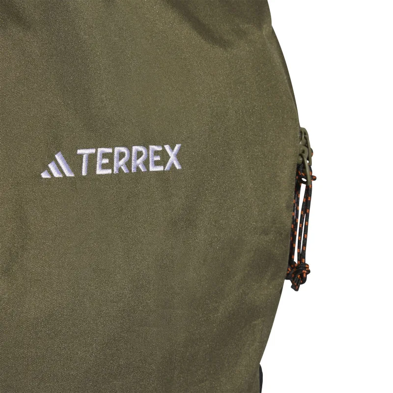 adidas Terrex Multi Essentials - Mochila 45 cm (olive strata)