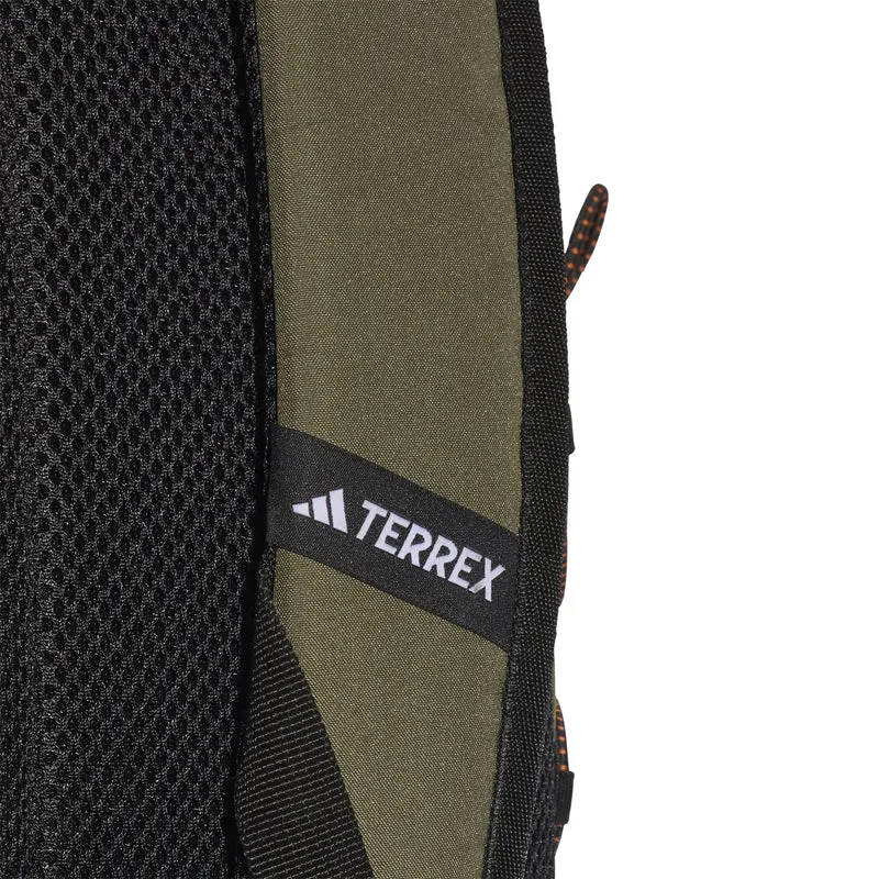 adidas Terrex Multi Essentials - Mochila 45 cm (olive strata)