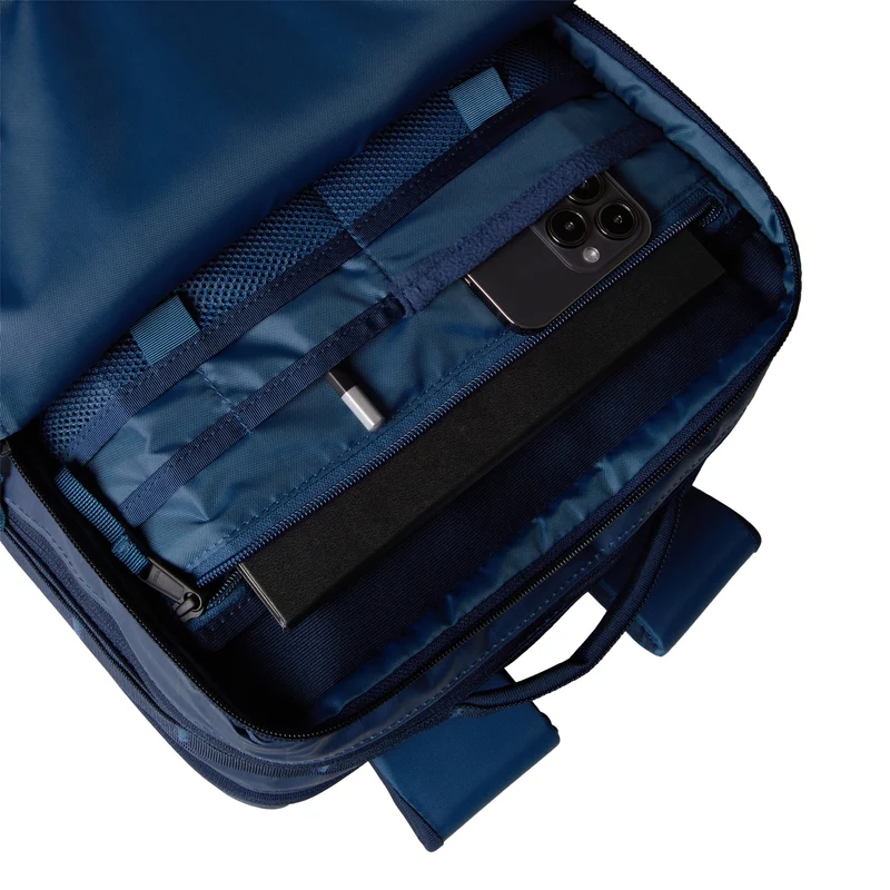 The North Face Base Camp Voyager Daypack- Mochila 49 cm (shady blue/summit navy)