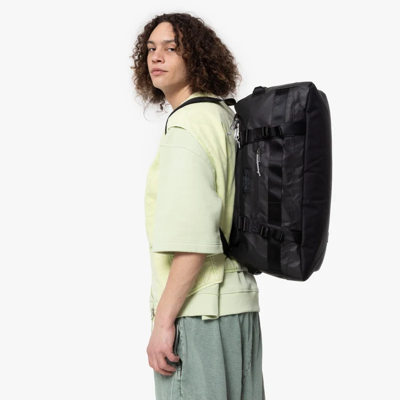Eastpak Selection Duffel Pack - Bolsa de viaje/Mochila S 54 cm (tarp black 2)