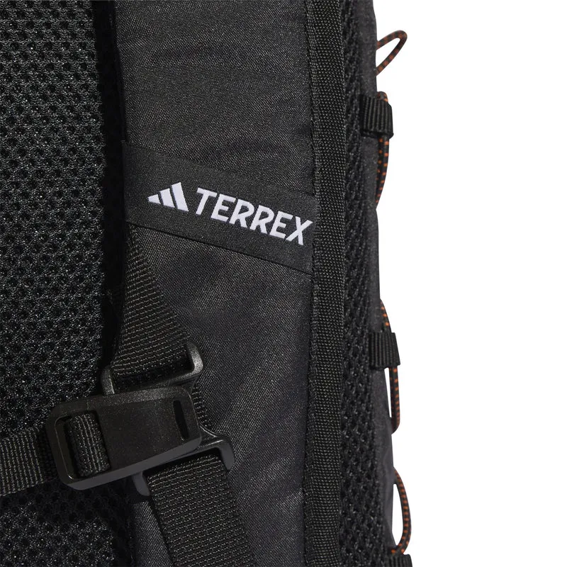 adidas Terrex Multi Essentials - Mochila 45 cm (carbon)