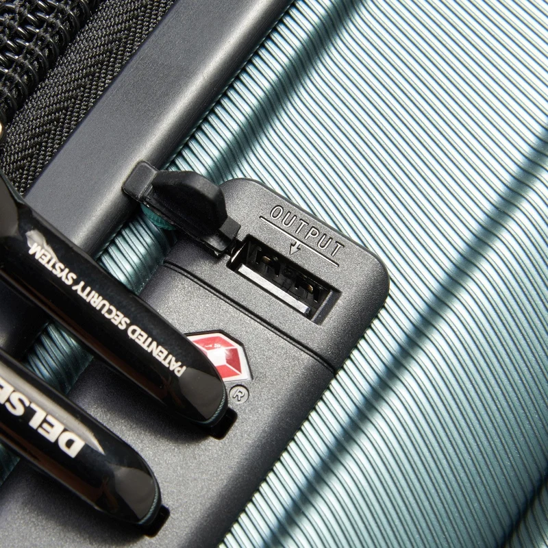 Delsey Paris Shadow 5.0 - Trolley de cabina con 4 ruedas y USB 55 cm (grün)