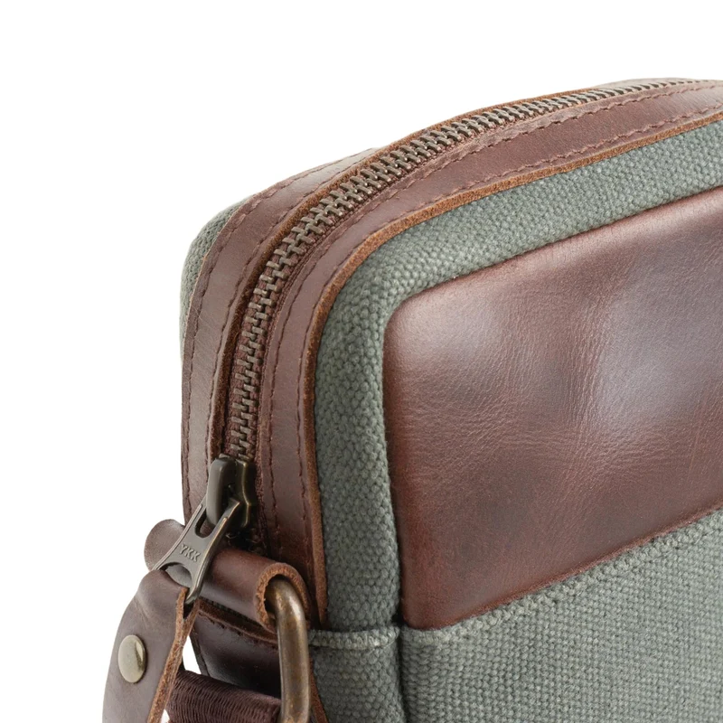 Buckle & Seam Runner Canvas - Bolso bandolera 15 cm (grün)