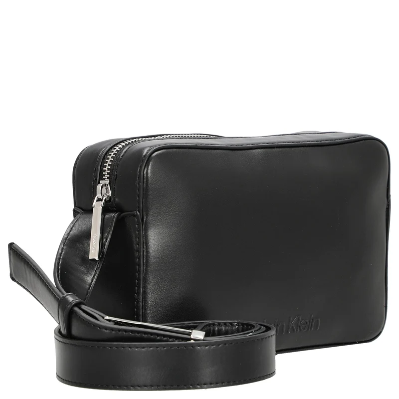 Calvin Klein Must - Bolso bandolera 22.5 cm (ck black)