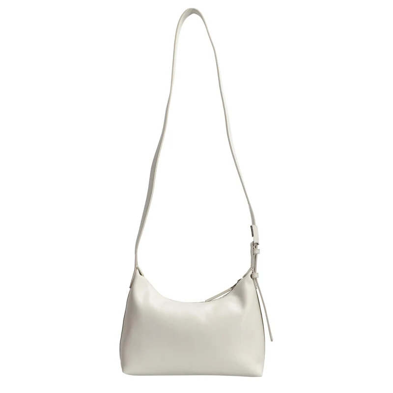 Calvin Klein Hardware Strap - Bolso bandolera M 26 cm (chalk)