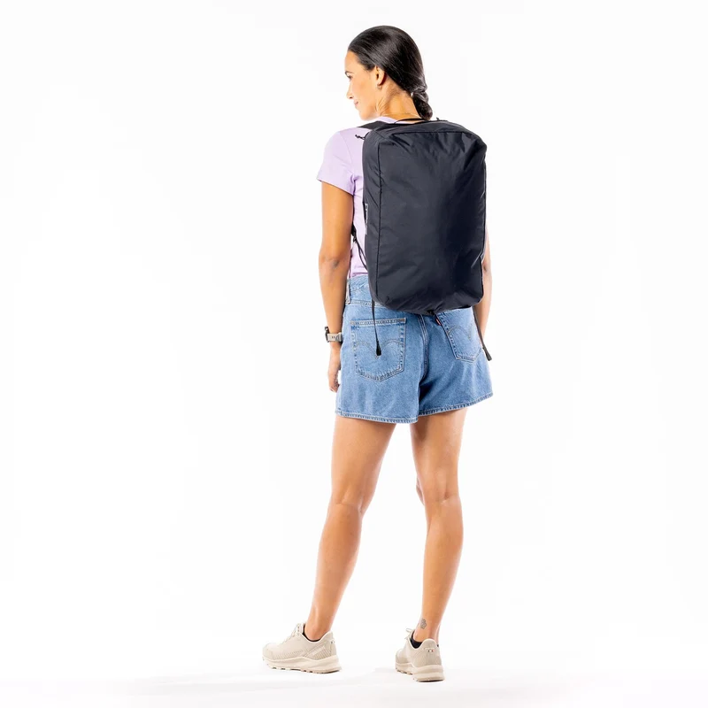 Bach Ittsy Bitsy 30L Travel Bag (negro)