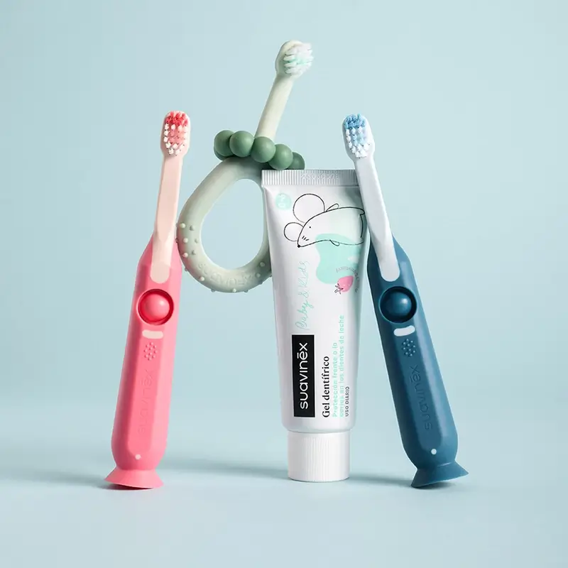 Suavinex Cepillo De Dientes Infantil De 2 A 6 Años, Verde