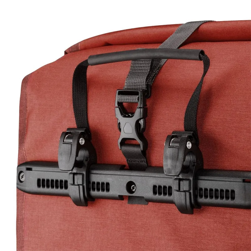 Ortlieb Back-Roller Plus CR - Bolsa trasera para rueda trasera QL2.1 (2x20L) 42 cm (salsa-dark chili)
