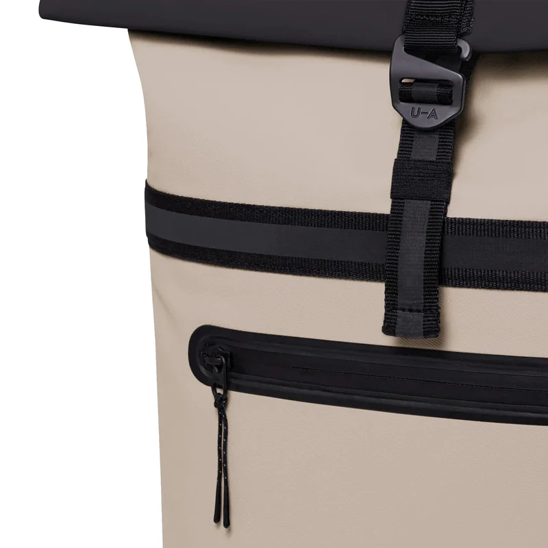 Ucon Acrobatics Niklas Aloe Rolltop - Mochila 16'' 49 cm (sand-black)