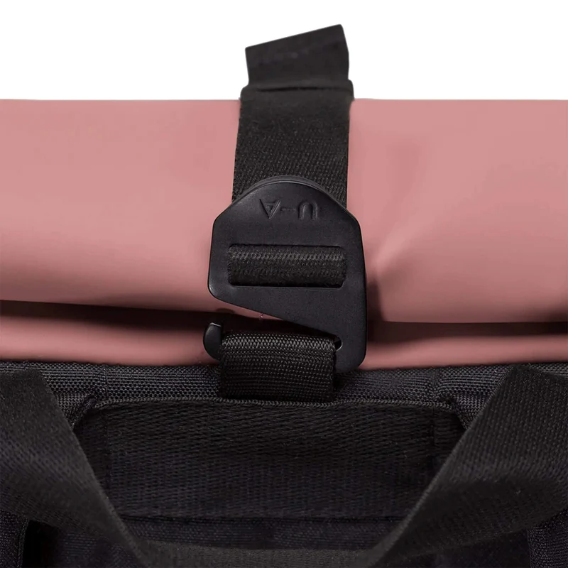 Ucon Acrobatics Vito Mini Lotus Rolltop - Mochila 15" 40 cm (dark rose)