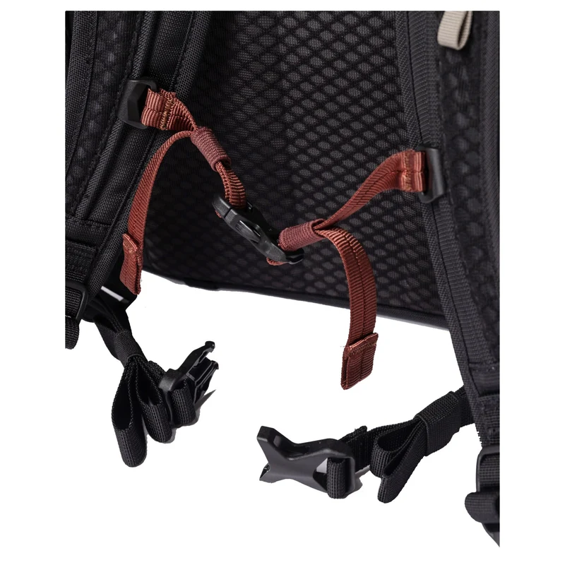 Sandqvist Ridge Hike - Mochila 16" 42 cm (black)
