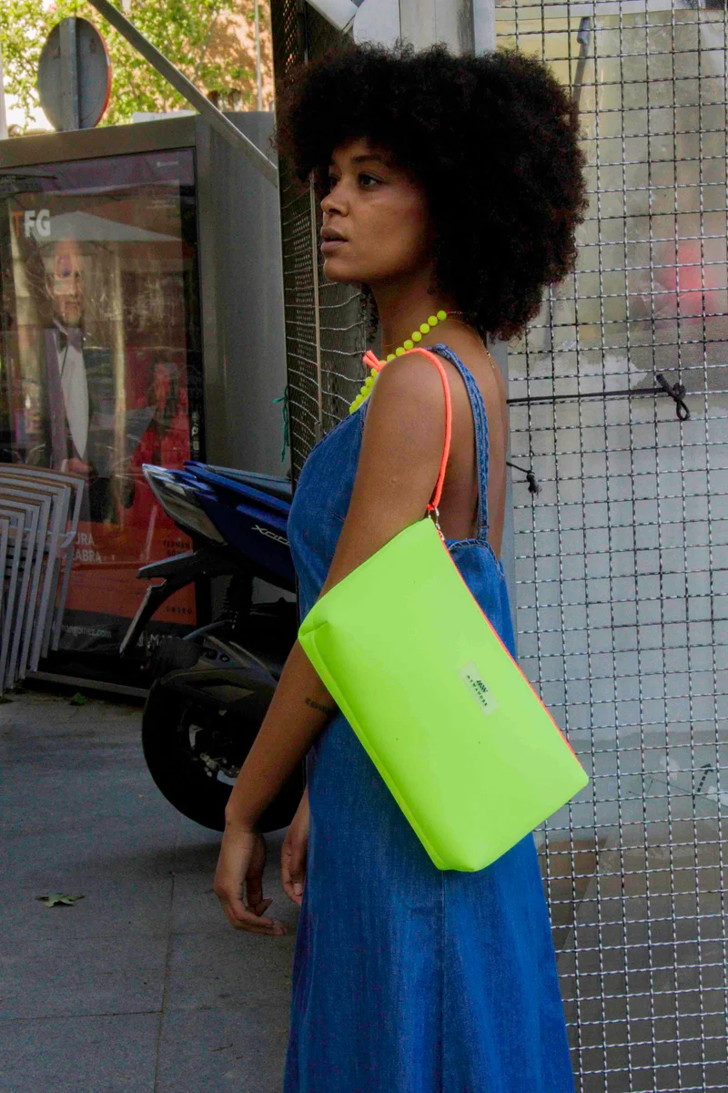 Bolso de mano Neopreno Amarillo Flúor