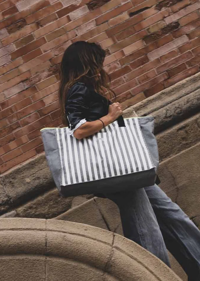 Grey Stripes Maxi Bolso Grande Viaje