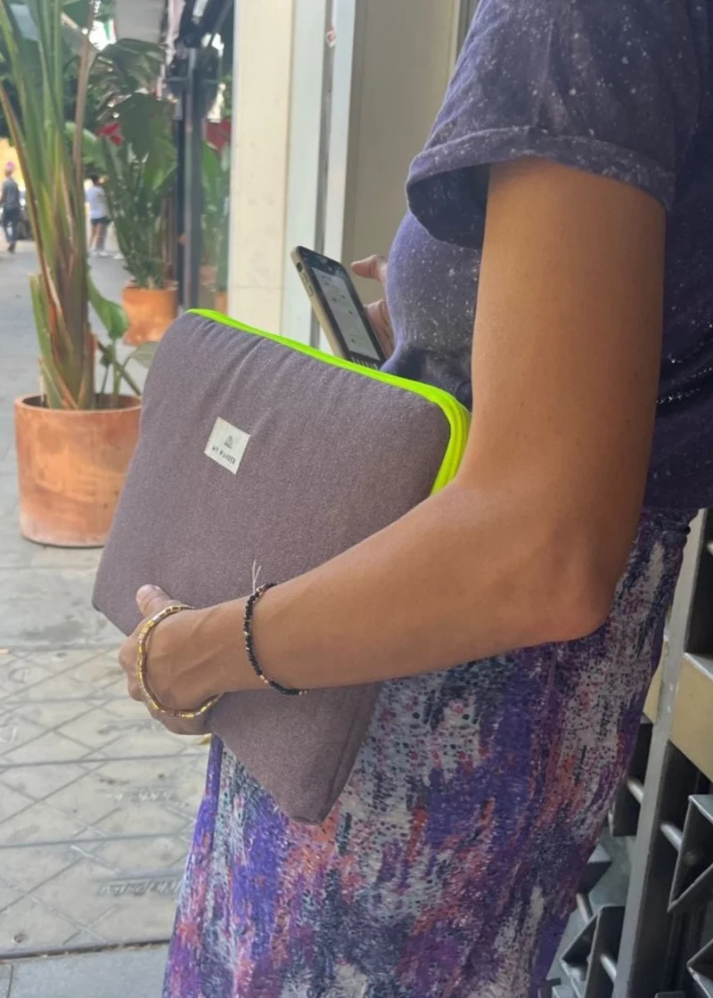 Funda Portátil Burdeos